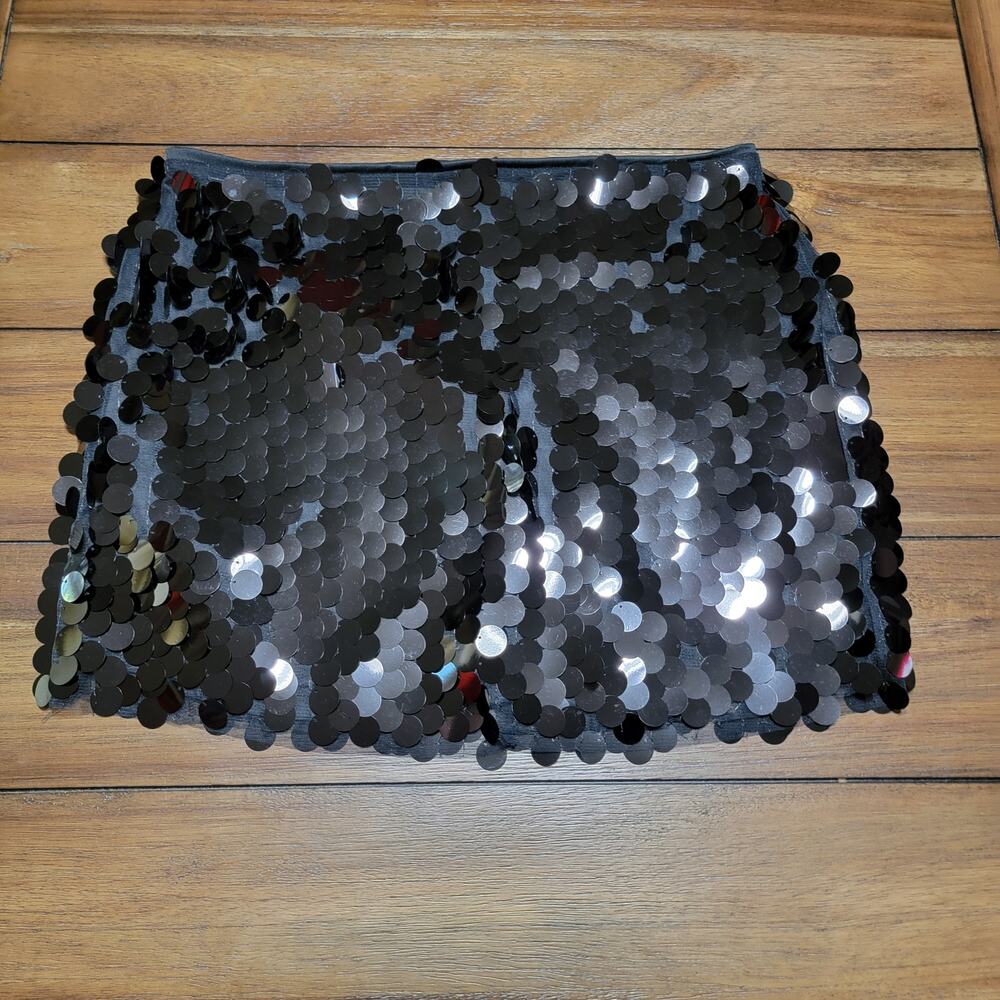Forever 21 Large Sequin Black Mini Skirt - Size Large NWT